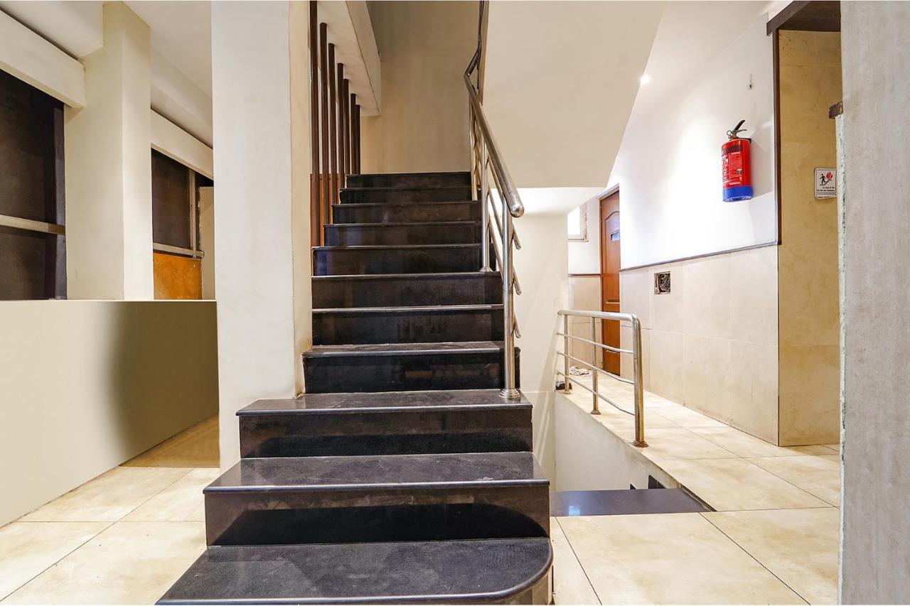 Fabhotel Karpagam - 900M From Nehru Stadium Coimbatore Exterior photo